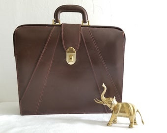 Vintage U.S. Military Government KK-650 Brown Leather Briefcase Attache Type IV Bag with Keys