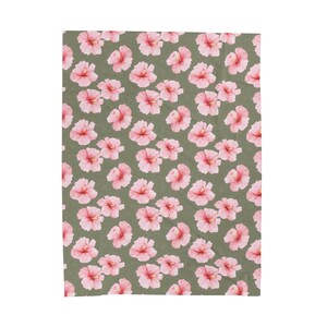 Hawaiian Hibiscus Flower Plush Velveteen Blanket, Local Hawaii Decor, Tropical, Throw, Gift for Mom, Her, Baby Shower, Floral, Pink image 2