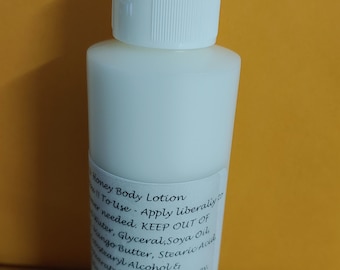 Violet Lotion Body Lotion Light and Creamy with Goatmilk Aloe Vera by Toadstool Soaps