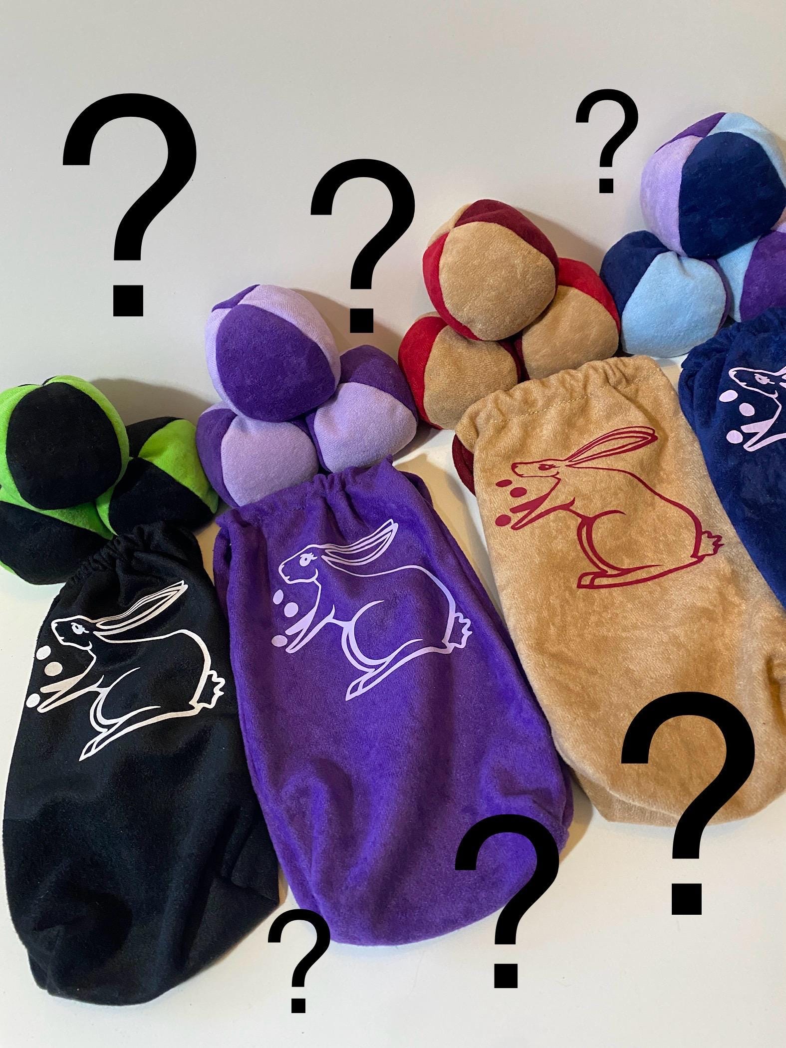 Value Mystery Set of 3 JUGGLING BALLS and Pouch - All Ages