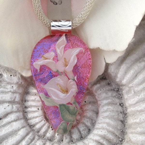 Dichroic Fused Glass Jewelry, Pink Calla Lily Fused Dichroic Glass Pendant Necklace 040411p102