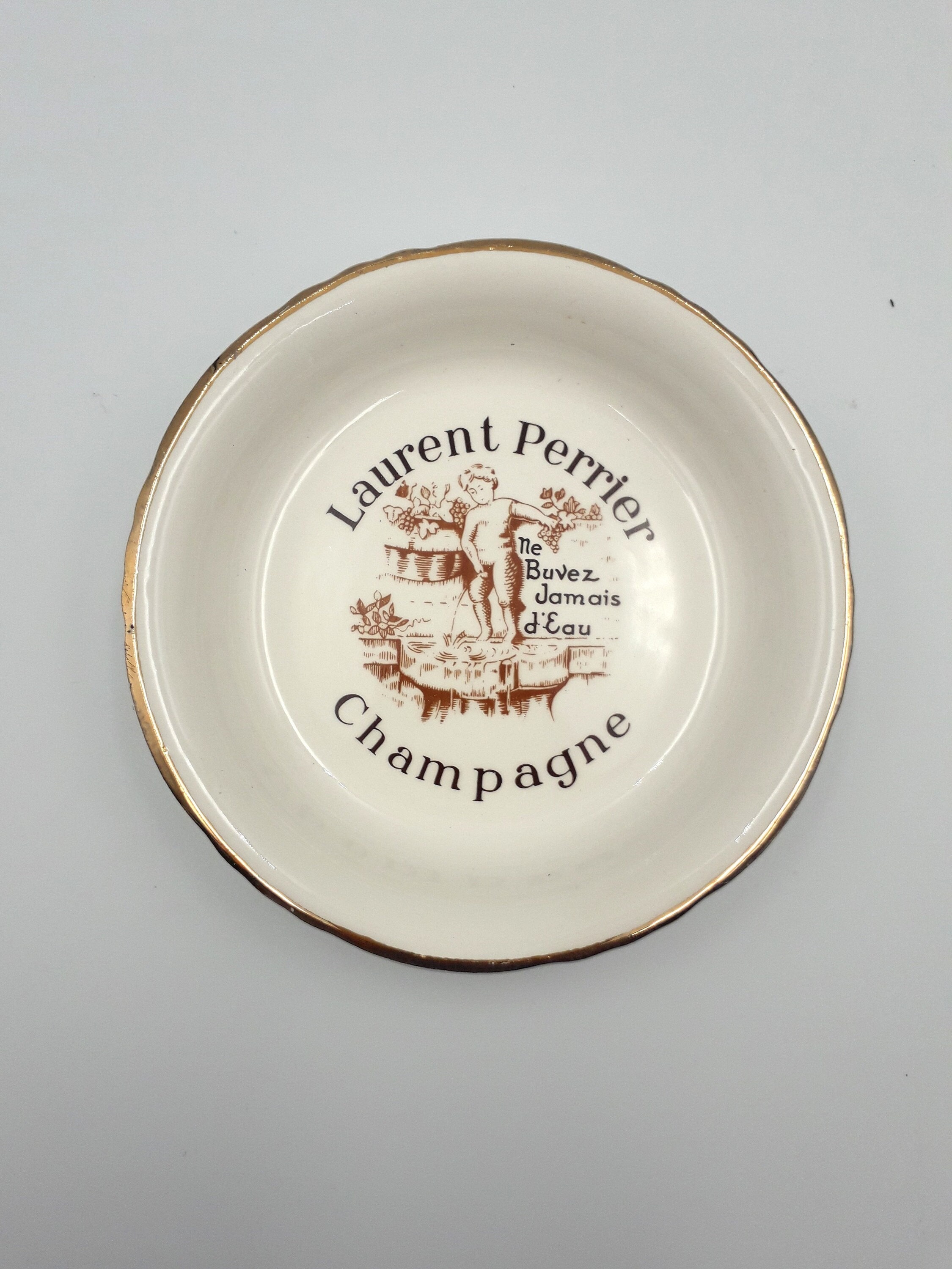 アンティーク　アッシュトレイ　Laurent-Perrier アンティーク アッシュトレイ Laurent-Perrier LAURENT-PERRIER