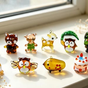 Miniaturas de animais em vidro artesanal, figuras de animais selvagens sopradas à mão, charmosos enfeites para prateleiras, adoráveis itens de colecionador para mesa, um presente encantador para ela.