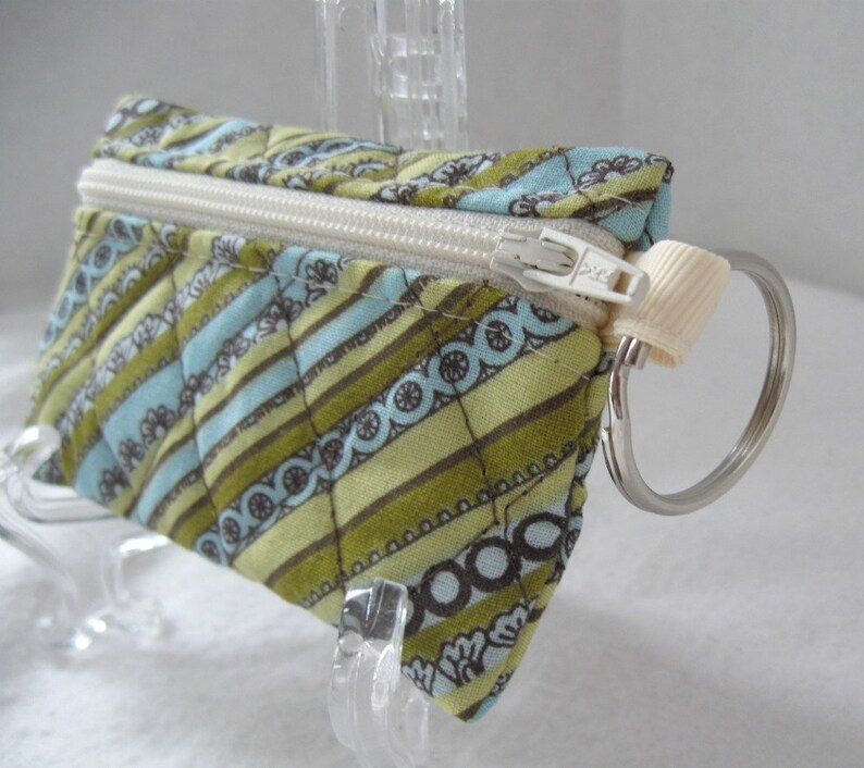 Ear Bud Holder Brown Celery Change Purse with Keychain Quilted Coin Purse Stripe Change Purse
