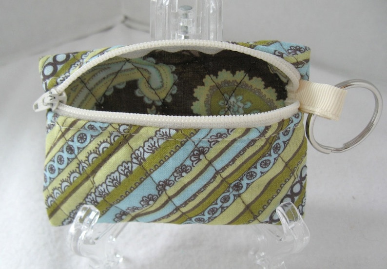 Ear Bud Holder Brown Celery Change Purse with Keychain Quilted Coin Purse Stripe Change Purse