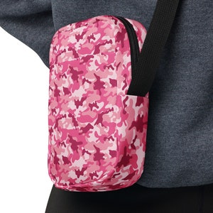 Pink camo bags top