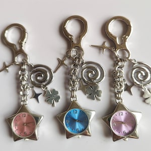 Star Shaped Watch Keychain – Bag Charm Pocket Watch – Cute Galaxy Star Keyring – Mini Watch for Purse, Backpack, Gift for Her