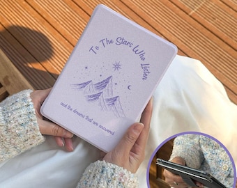 Individuelle Kindle Paperwhite 12th Hülle mit Gurt – To the Stars Who Listen Bookish Cover, Bookish Gift for Readers, ACOTAR, SJM