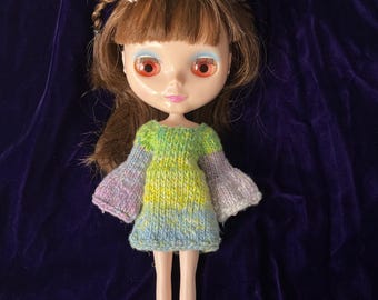 Blythe Doll Freundliches Strick Kleid