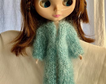 Baby blauer Mohair Pullover für Blythe