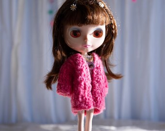Casaco comprido rosa Blythe tricotado à mão