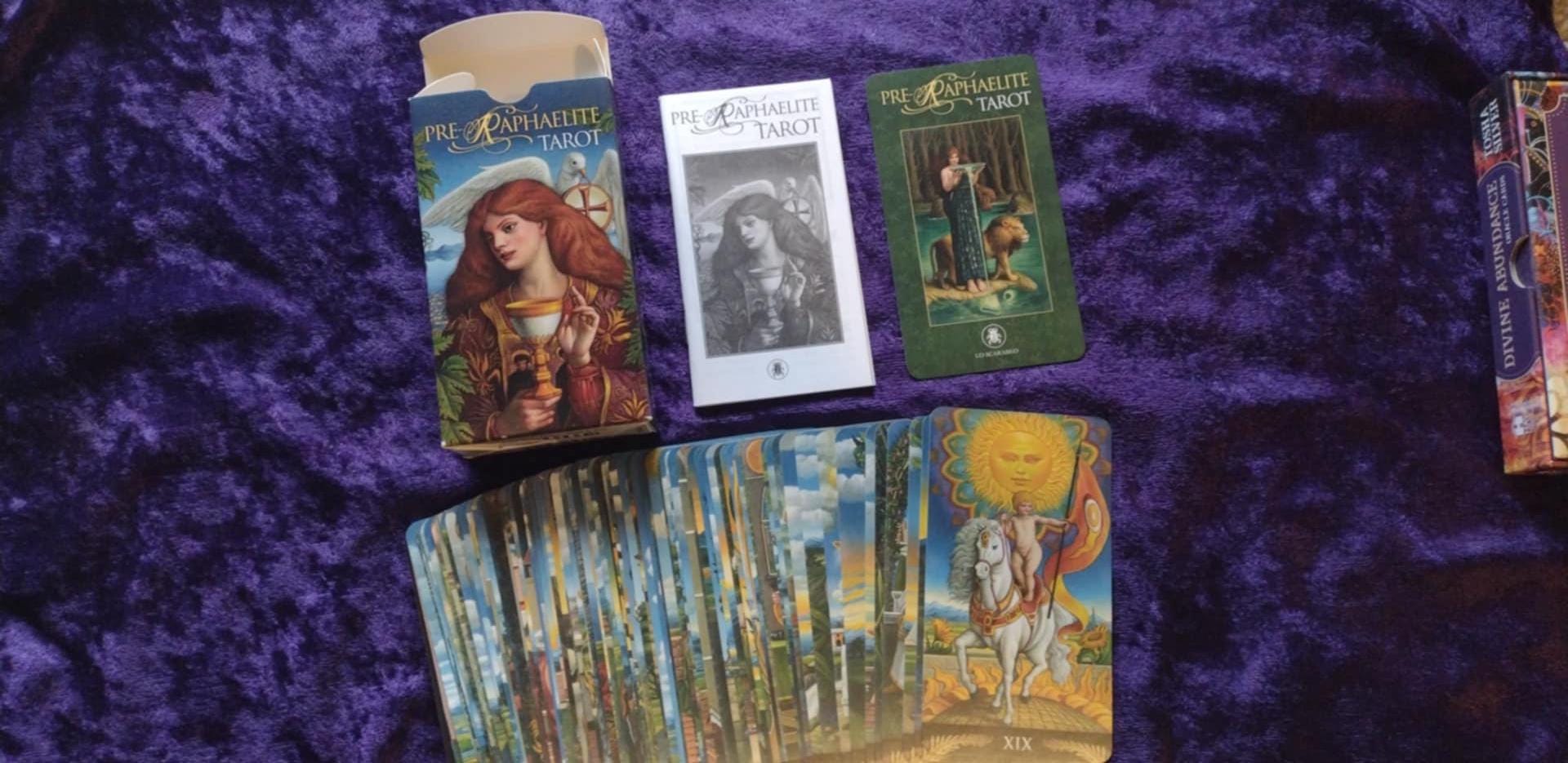 Pre Raphaelite Box Pre-raphaelite Tarot | 78 Cards | Guidebook & Box | LIKE NEW - Etsy
