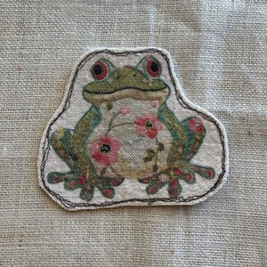 Frog Iron-On Fabric Patch | Woodland Animals | Fabric Applique for Mending and Slow Stitching