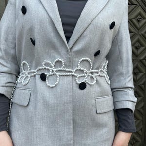 Floral Pearl Belt Chain: Elegant Wedding Dress Accessory, Size S
