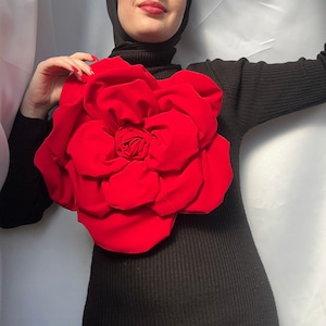 Custom Extra Large Size Red Color Fabric Flower Brooch Oversized Shoulder Flower Pin Gift For Mother Day Gift for Sister Gift for Friend