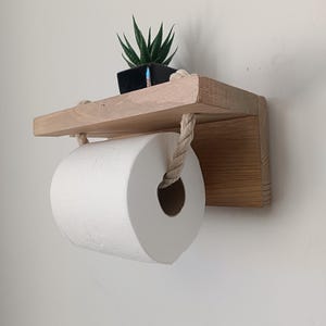 Porta carta igienica, legno, porta carta igienica, legno massello, decorazione bagno, piccola mensola da parete, decorazione in legno