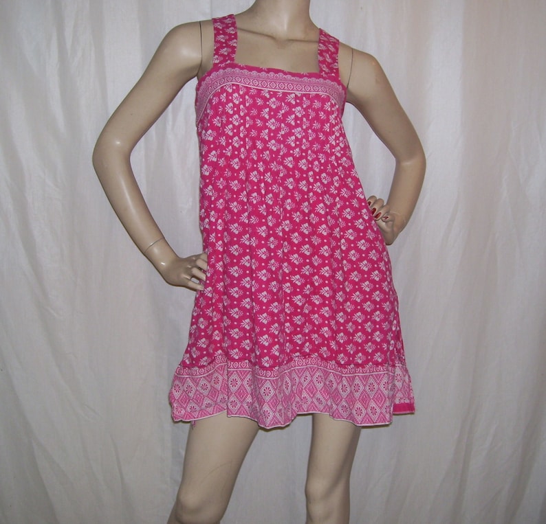 Red Batik Tunic Summer Mini Dress Hippie Boho Batik Cotton Designer Ramona Rull Cream Pin Tuck Vtg Vintage Resort Cruise Beach Adult M Dress