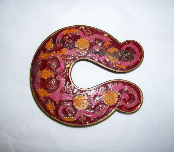 Solid Brass Belt Buckle Abstract Horse Shoe Hippi… - image 1