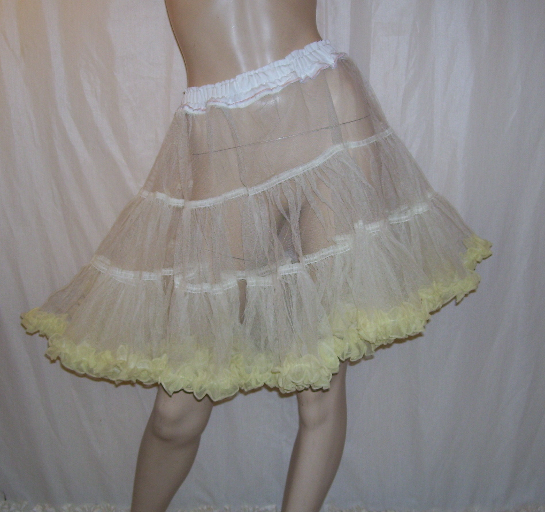 Sheer Net Crinoline Vintage Mardi Gras Costume Slip Petticoat Vtg Tutu  Sissy Netting Halloween Square Dance Skirt White Yellow Adult L-plus -   Ireland