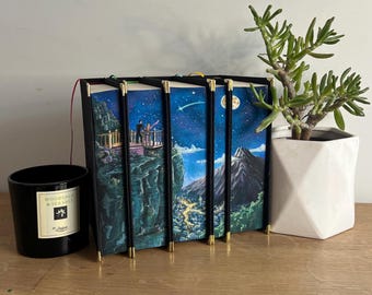 Full 5 Book ACOTAR Hand Painted Fore Edge Detail Box Set Special Edition Sprayed Edge Sarah J Maas Custom ACOMAF ACOMAF acofas acosf Rhysand