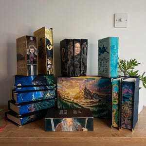 Custom Fore Edge Hand Painted Hardback Book Sprayed Edge