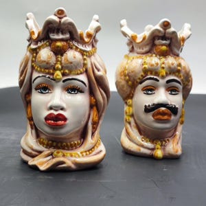Handmade Ceramica di Caltagirone Sicilian Moorish Heads Sculpture in Emiri Style - Artisanal Italian Craftsmanship