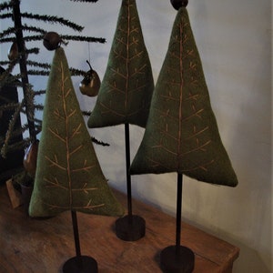 Primitive Wool Embroidered Christmas Trees Digital Pattern by Chickadee Primitives PATTERN ONLY image 2