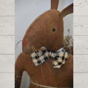 NEW!!!! Primitive Farmhouse Spring Rabbit With Jute Bucket Digital ...