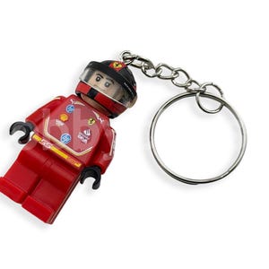 カスタムミニフィグキーホルダー - カルロス・サインツ - 2024年シーズン