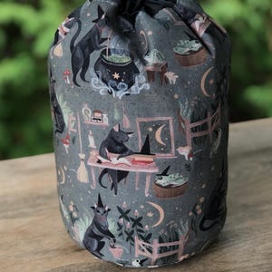 Witchy black cats knitting or crochet project bag, WIP bag, drawstring bag, Rummikub tile bag Goblincore, Suebee