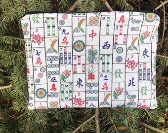 Mahjong card and coin purse, Mahjong Tiles on Cream, The Slide