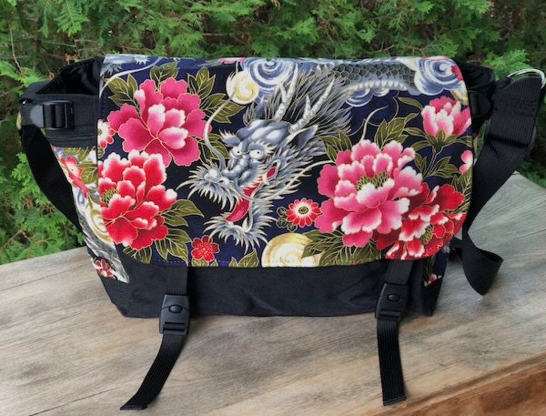 Japanese Dragon messenger bag with outer and inside pockets, Zelda