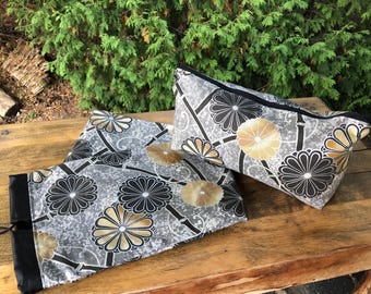 Mahjongg four racks and pushers sleeve with matching standard sized tiles bag, Pinwheels, The Racker and large Zini