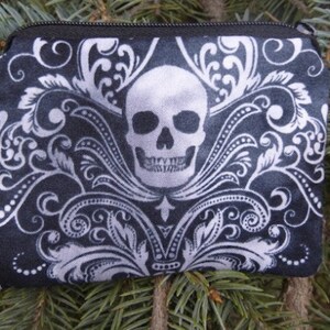 Skull coin purse or use for credit cards, stitch markers, jewelry pouch, or gift cards, Skull Damask, the Raven
