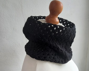 Crochet Pattern - Blackbird Cowl - Cotton & Linen Scarf - DK - PDF Download