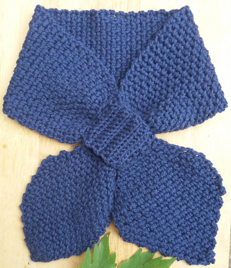 Crochet Pattern Agatha Scarf Bow Tie Ascot Scarf Miss Etsy