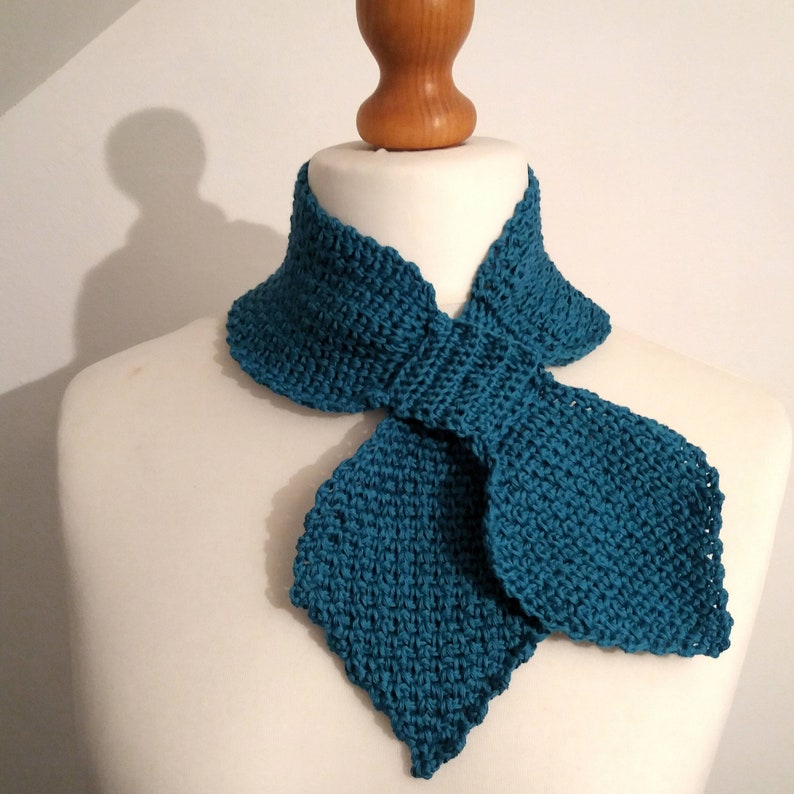 Crochet Pattern Agatha Scarf Bow Tie Ascot Scarf Miss Etsy UK