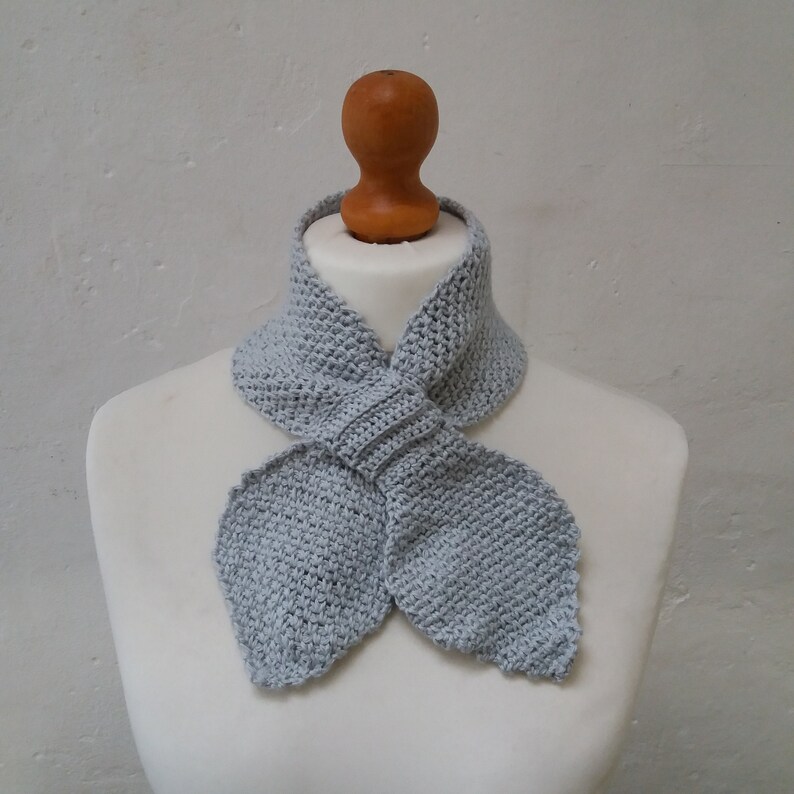 Crochet Pattern Agatha Scarf Bow Tie Ascot Scarf Miss Etsy UK