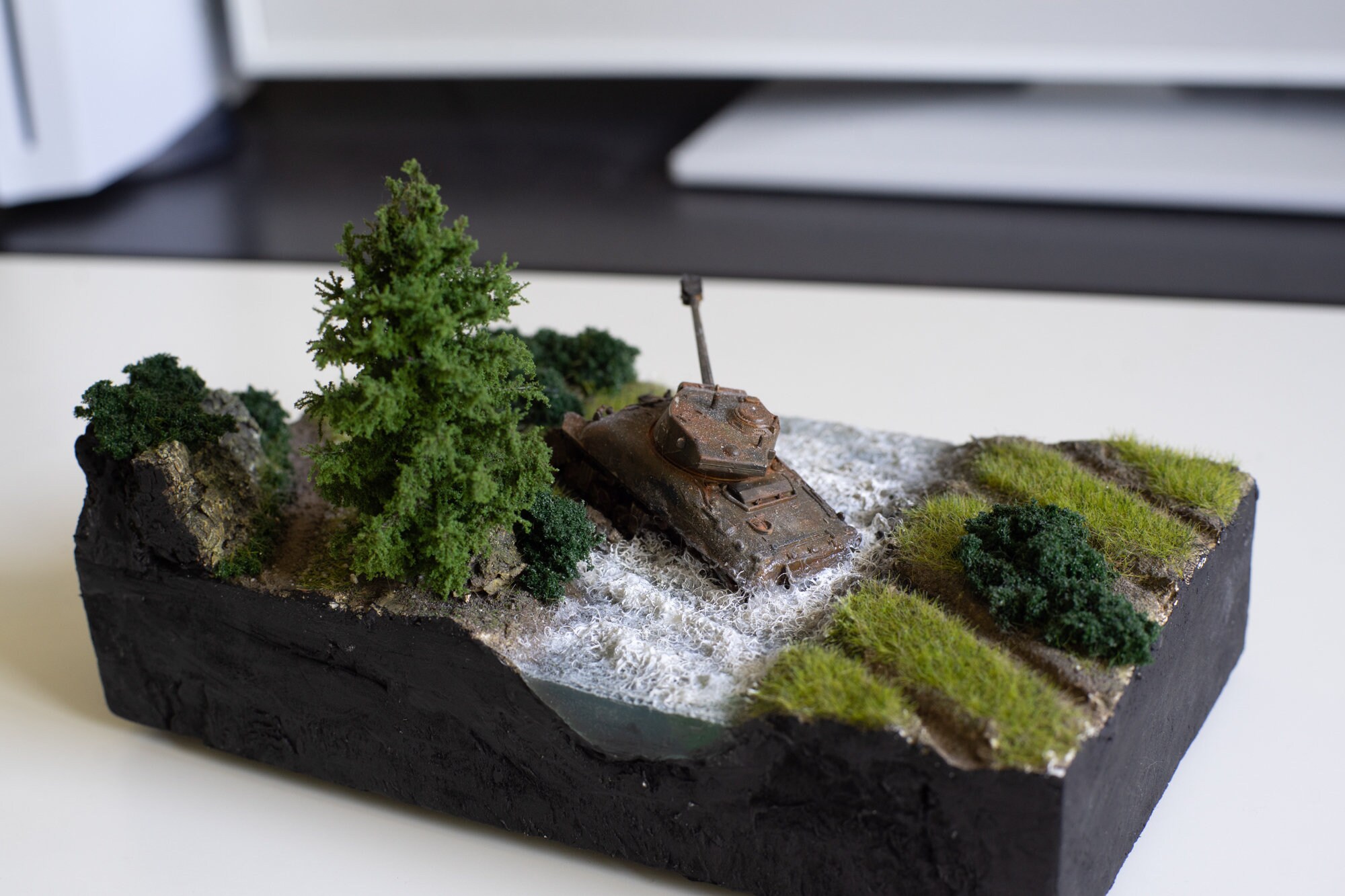 Diorama French M4 1/72 Tank on the Border of France and Italy - Etsy