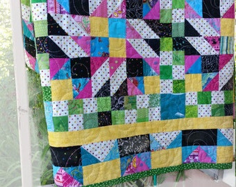 Patchwork Bed Quilt, Grand Illusion