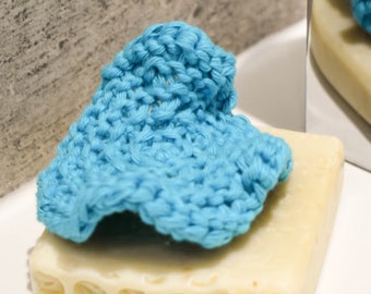 Aqua Breeze: Hand-Knitted Cotton Facial Scrubbie - Turquoise Blue