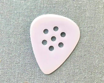 Handmade Snow Owl Guitar Pick 0.9mm: Personalized Plastic Plectrum