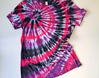 One of a kind tie-dye tshirt, Women's Medium