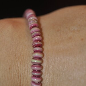 Fraise Rhubarbe Lampwork Stretchy Bracelet image 2