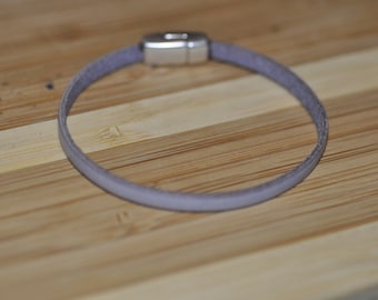 Bracelet en cuir magnétique monobrin à la lavande