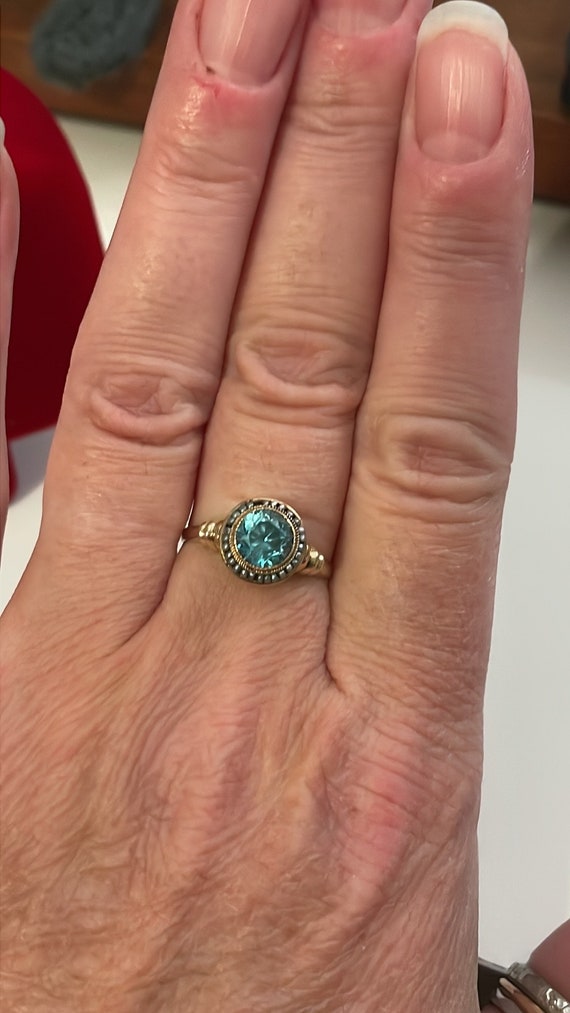 14k YG Blue Zircon and seed pearl ring - image 4