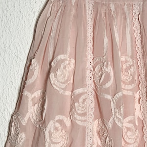 Robe d'été MELODY romantique colorée pour petite fille, Robe fille bohème brodée coton et pastels, Robe de cérémonie, Créatrice Française image 7