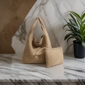Handcrafted Woven Tote Bag, Hand Woven Ladies HOBO Bag, Ladies Luxury Tote Bag