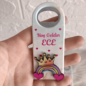 Imán personalizado para baby shower: abrebotellas con relieve imagen 8