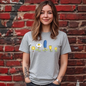 t-shirt with drawing of the best family, simpson t-shirt, nice gift, gift for friend, tv character t-shirt, funny